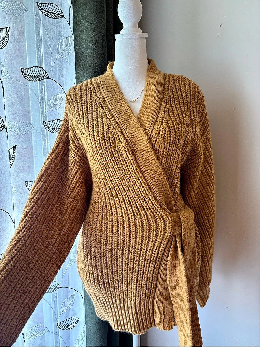 ZARA Wrap Knit Cardigan in  Size Small NWT